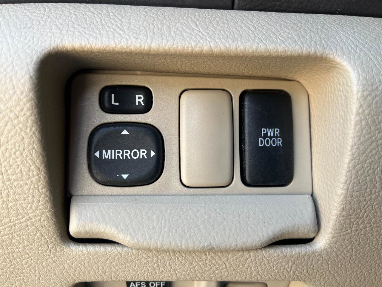 Used 2008 Lexus RX 400h AWD image 26