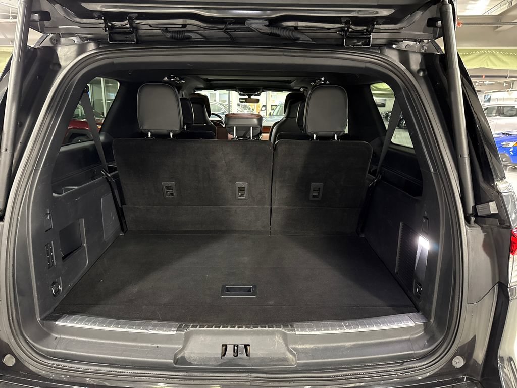 Used 2023 Lincoln Navigator L Reserve AWD/4WD image 28