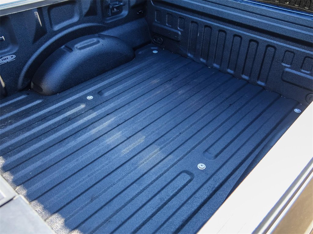 Used 2020 Ford F150 Platinum w/ Equipment Group 701A Luxury image 11