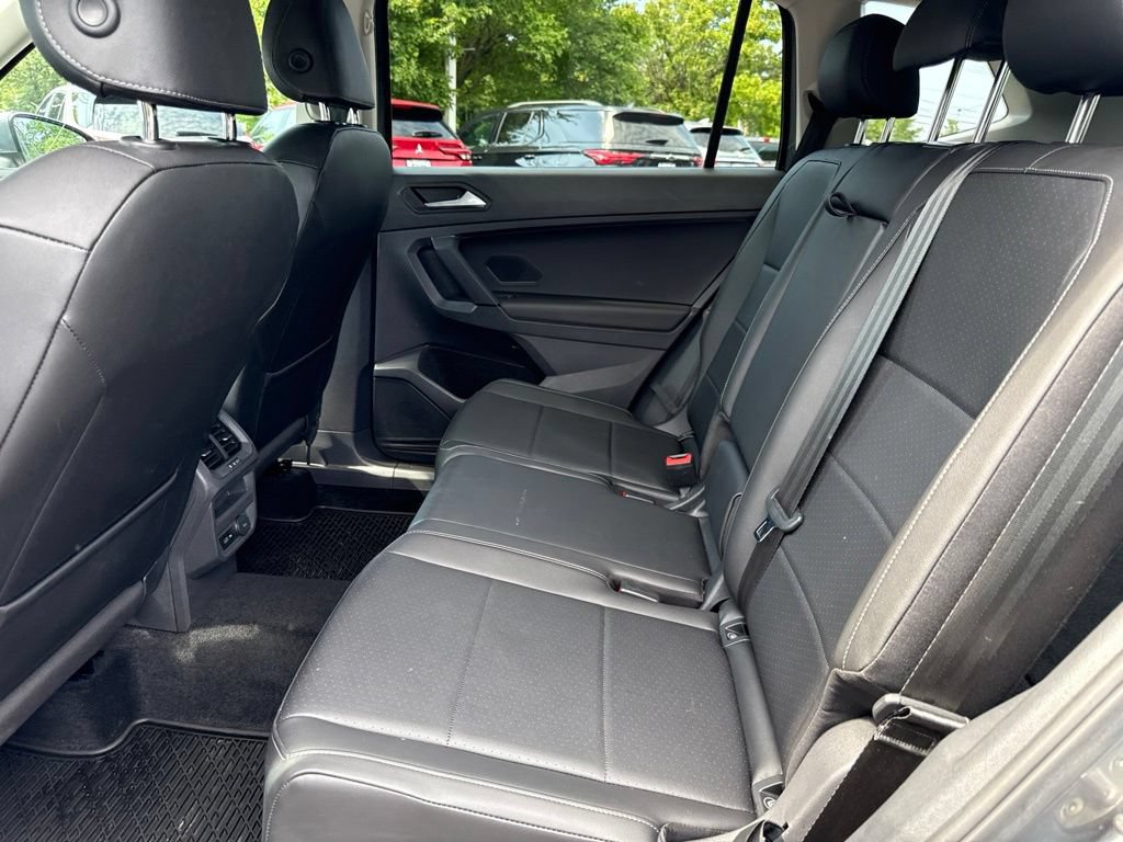 Used 2019 Volkswagen Tiguan SE AWD/4WD image 13