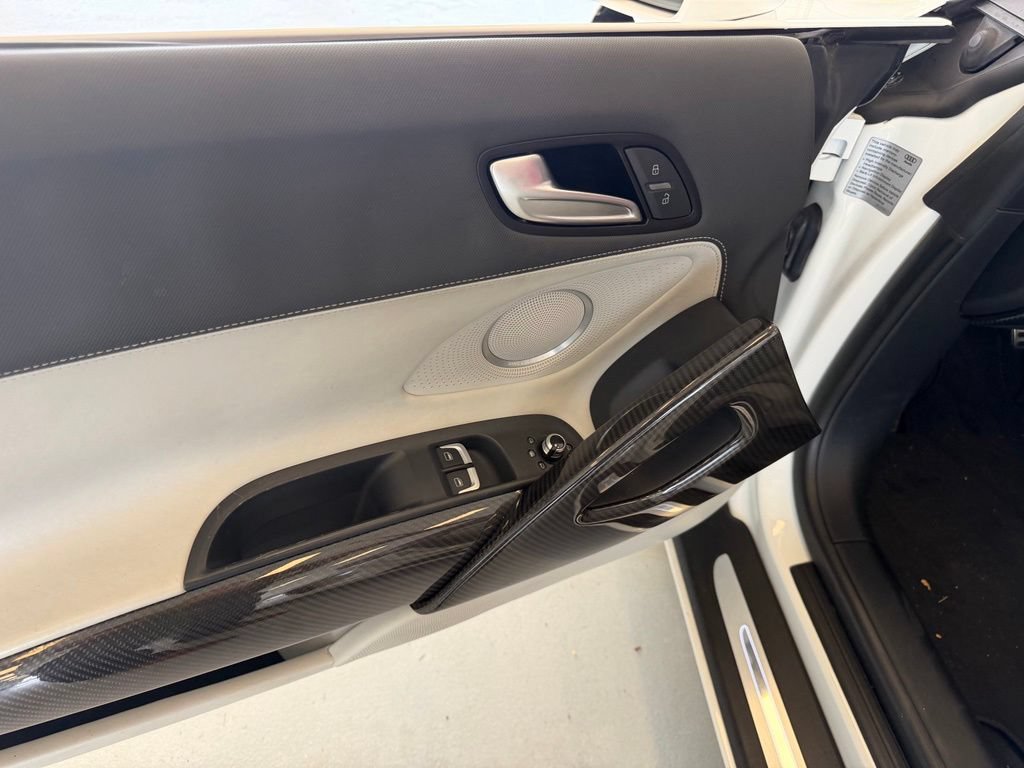 Used 2014 Audi R8 V8 AWD/4WD image 13