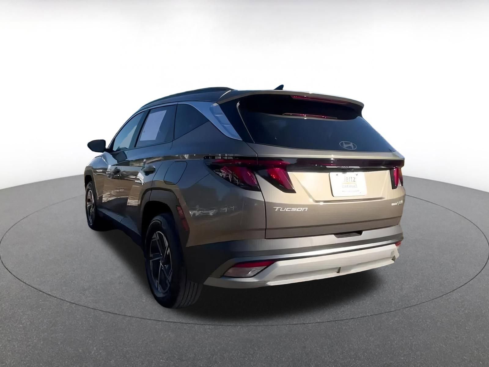 Used 2025 Hyundai Tucson Blue image 11