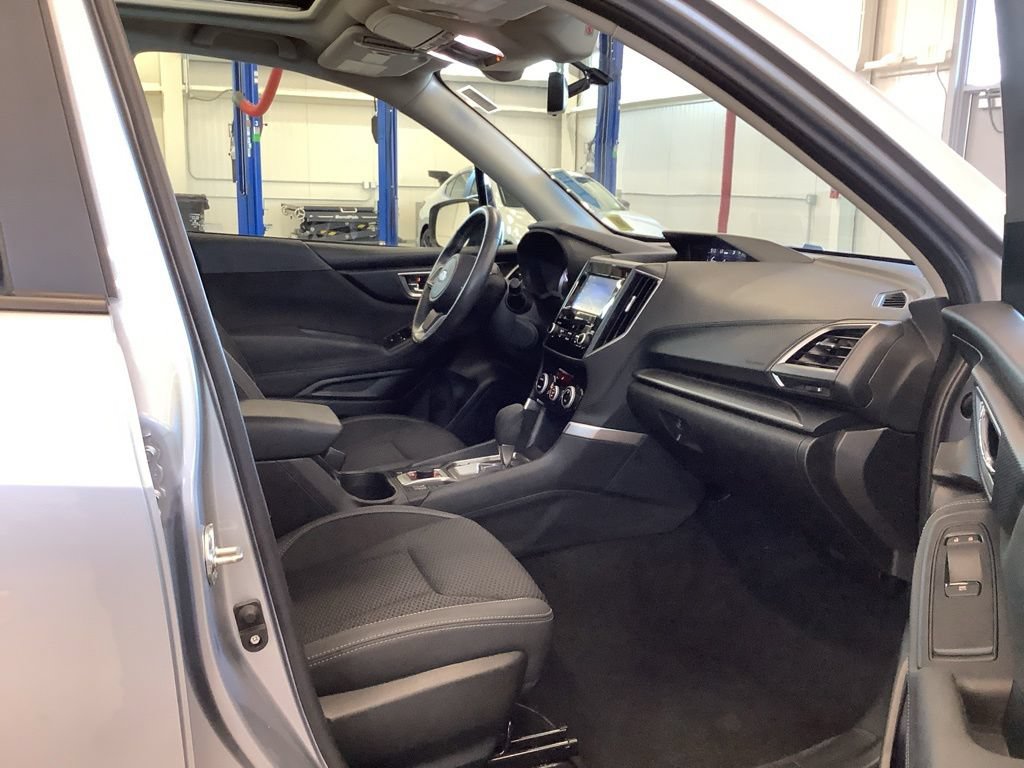 Certified 2021 Subaru Forester Premium AWD/4WD image 12