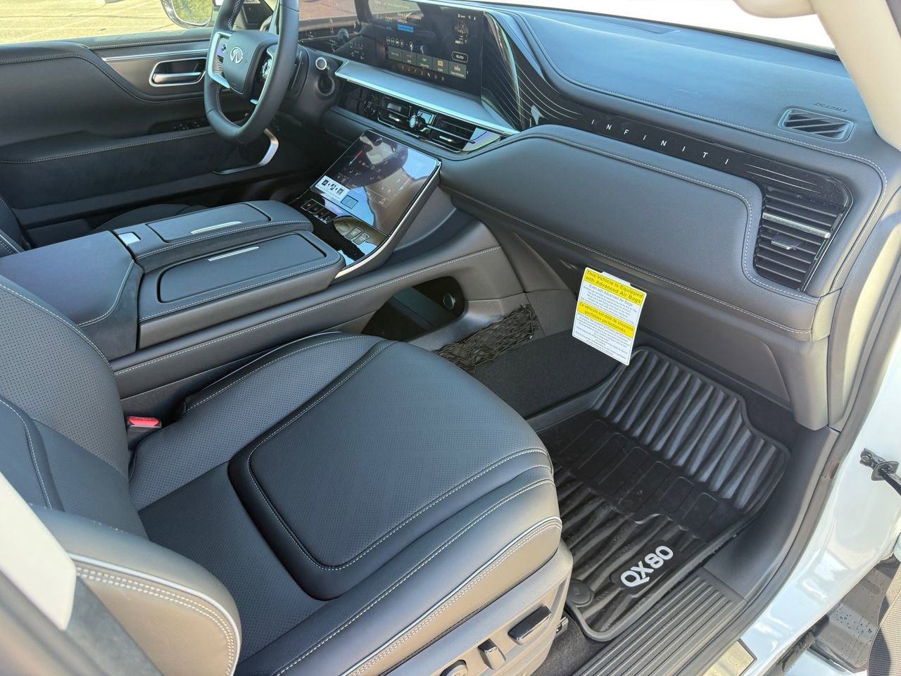 New 2026 INFINITI QX80 Luxe AWD/4WD image 29