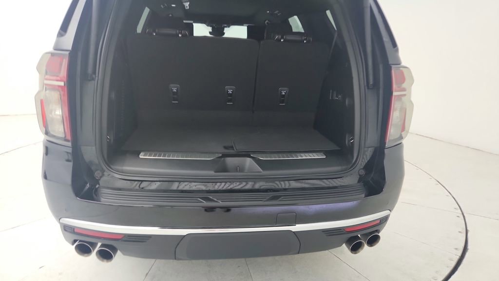 Used 2023 Chevrolet Tahoe Premier w/ Premium Package 2 RWD image 38
