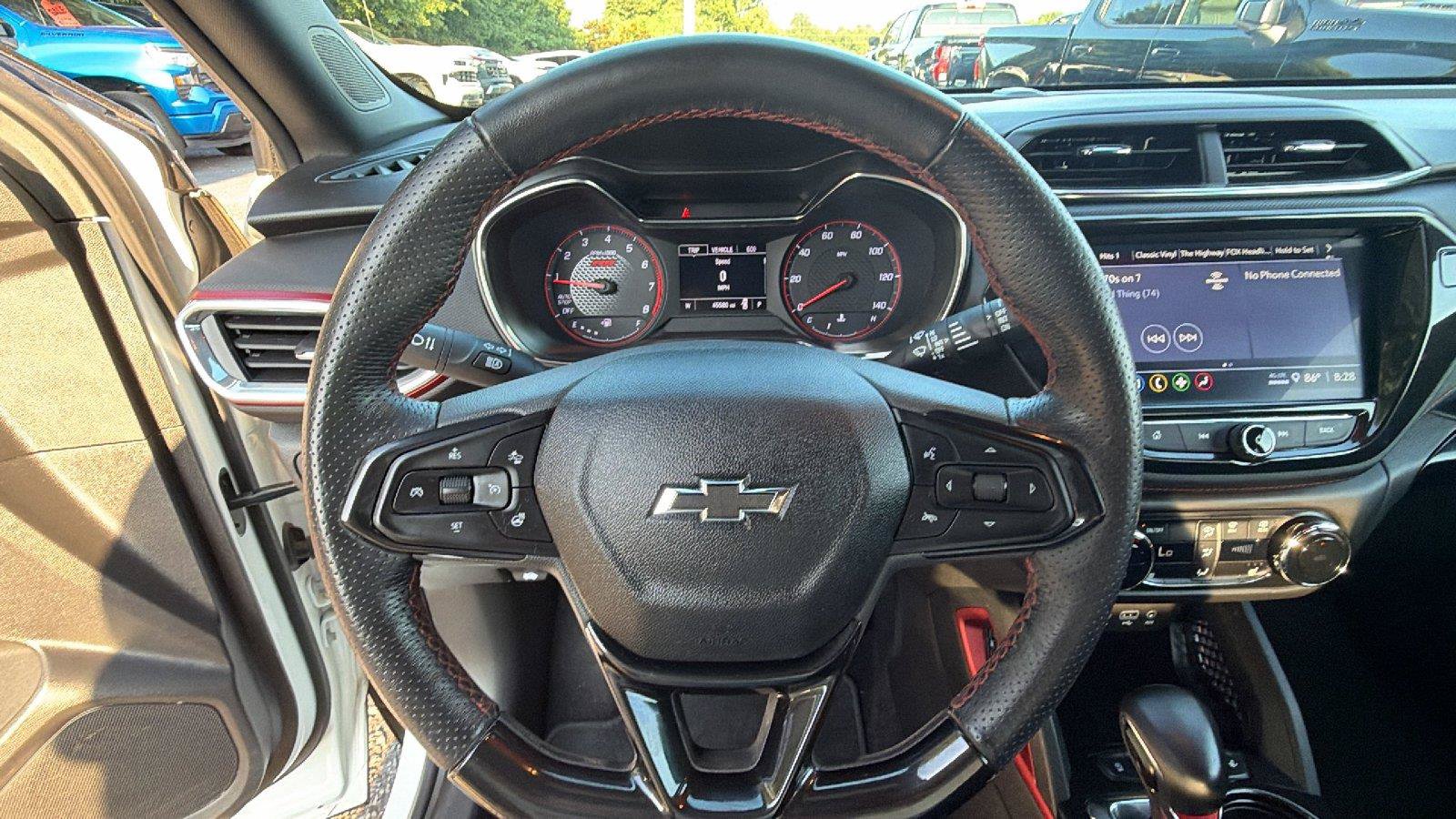 Used 2023 Chevrolet TrailBlazer RS w/ Convenience Package FWD image 26