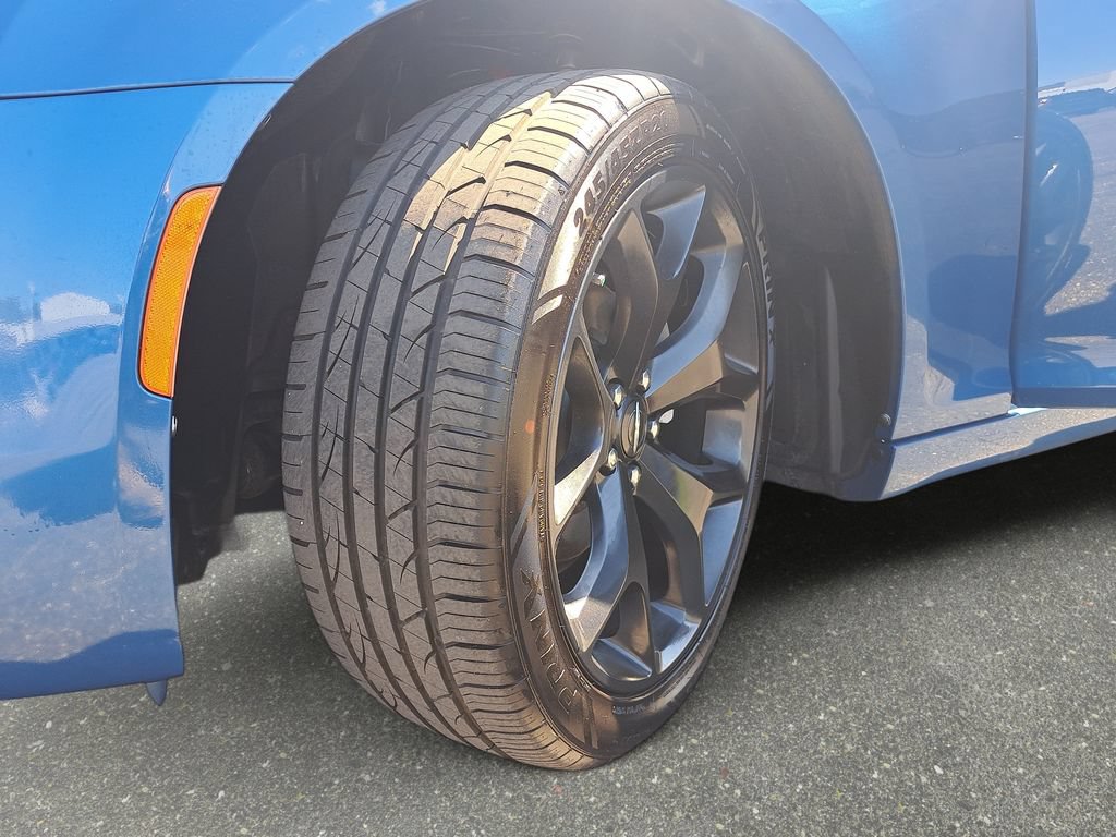 Certified 2023 Chrysler 300 Touring w/ Sport Appearance Package RWD image 30