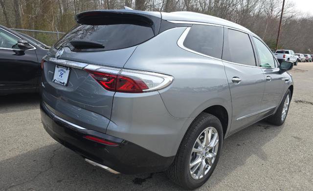 Used 2023 Buick Enclave Essence w/ Experience Buick Package AWD/4WD image 3