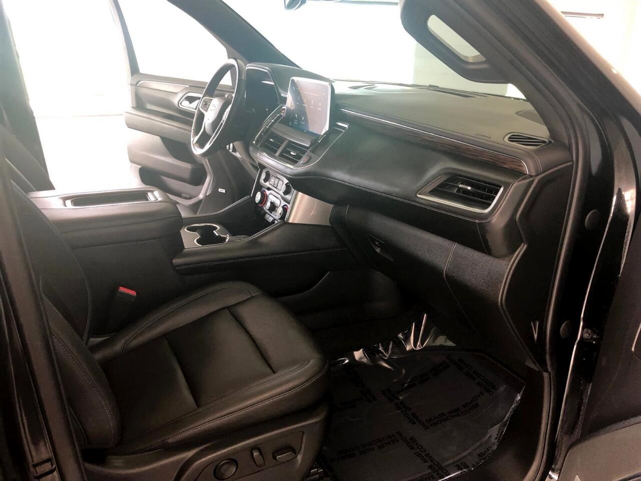 Used 2022 Chevrolet Tahoe LT w/ LT Signature Plus Package image 15