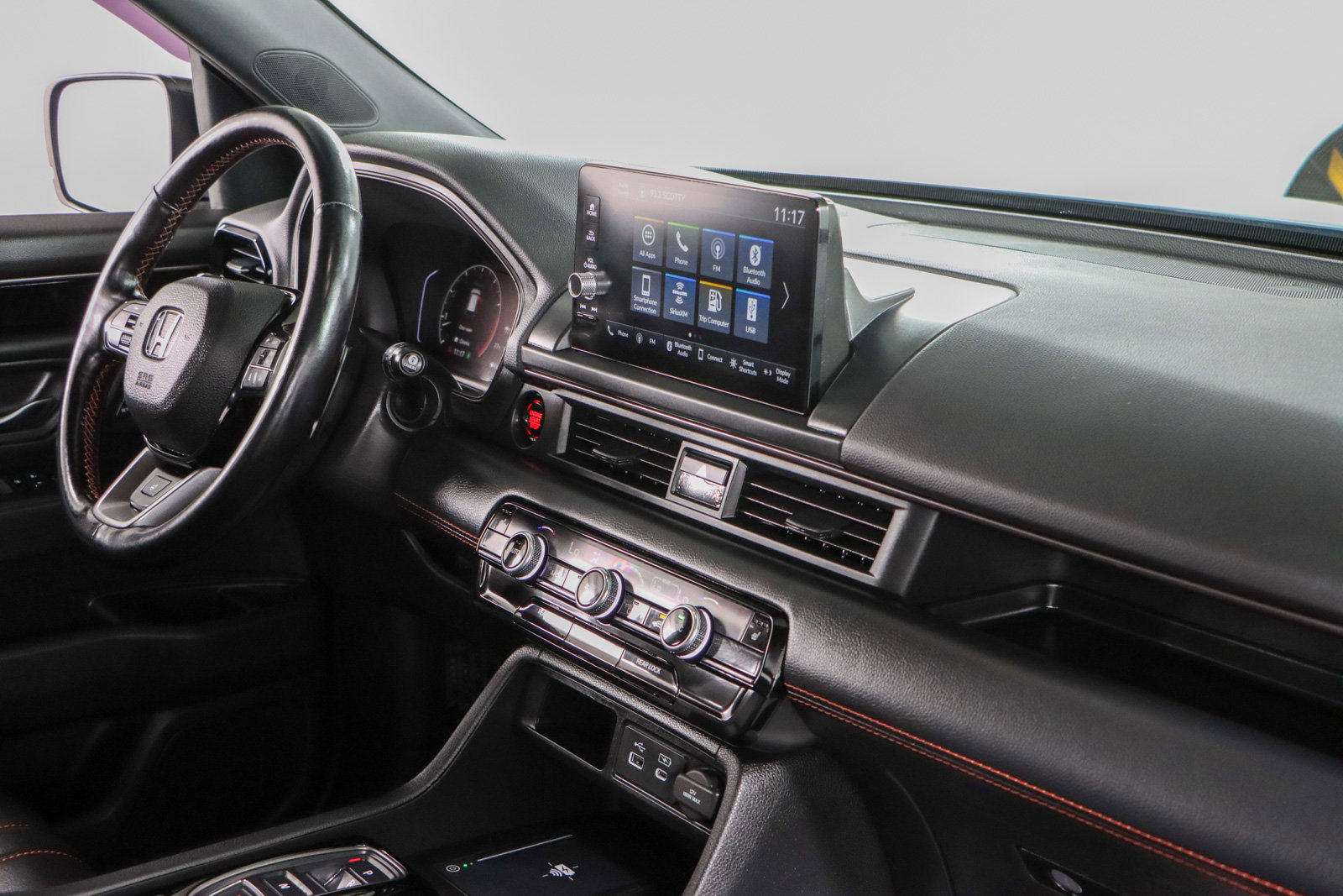 Used 2024 Honda Pilot TrailSport image 27