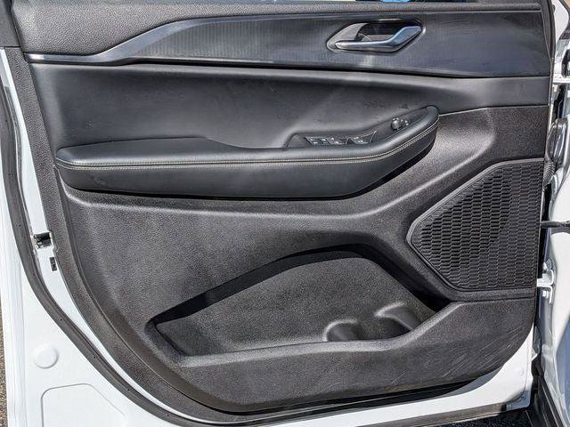 Certified 2024 Jeep Grand Cherokee L Laredo image 14