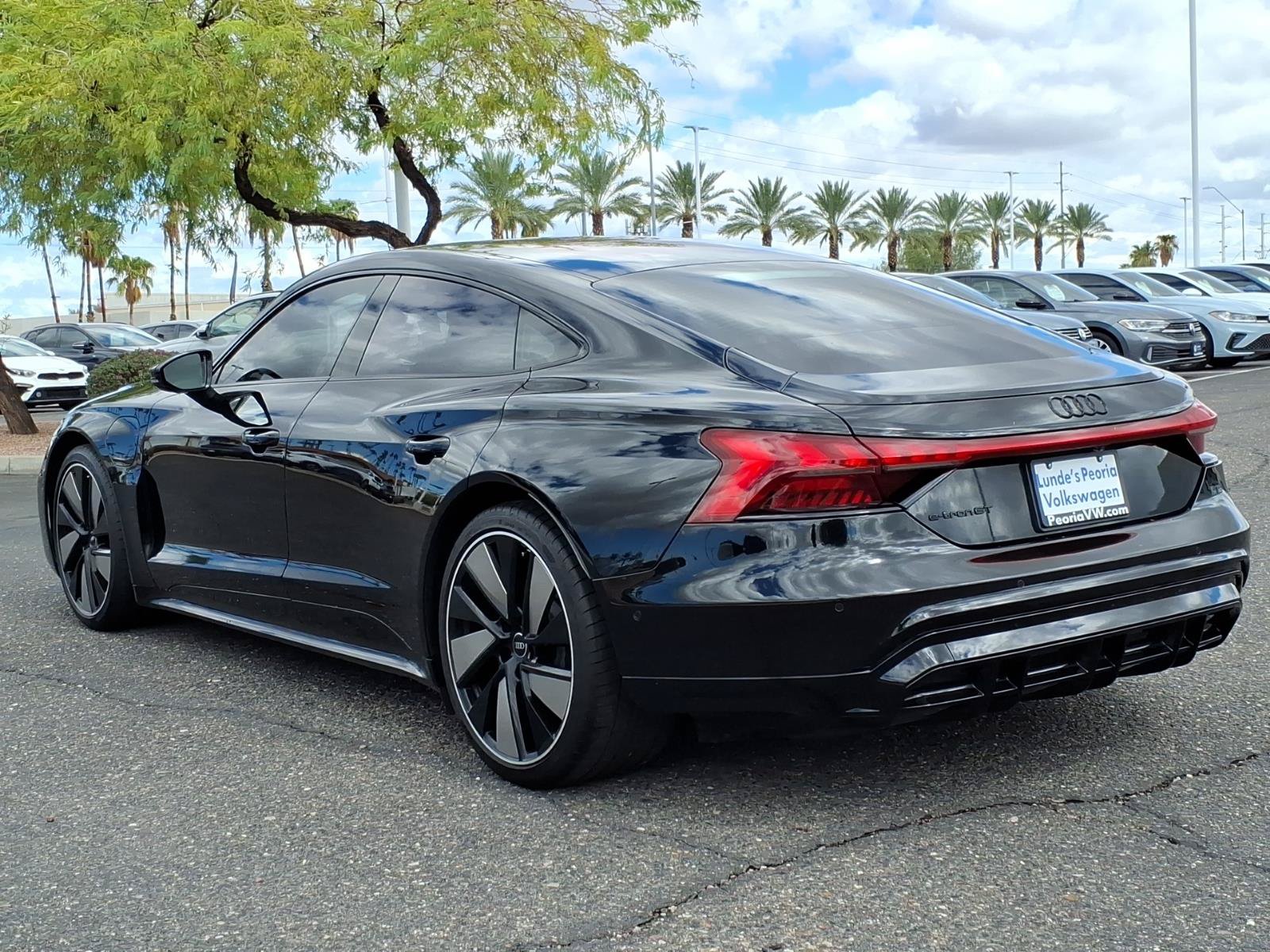 Used 2023 Audi e-tron GT Prestige w/ Prestige Package AWD/4WD image 5
