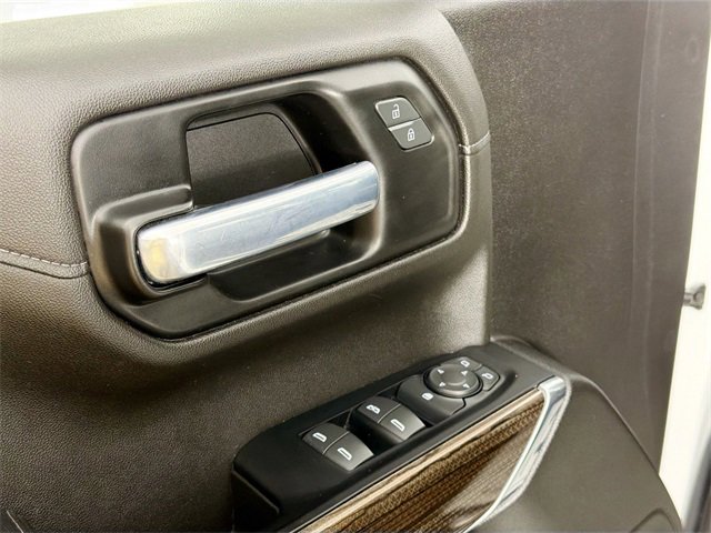 Used 2022 Chevrolet Silverado 1500 LT Trail Boss w/ Convenience Package II image 16