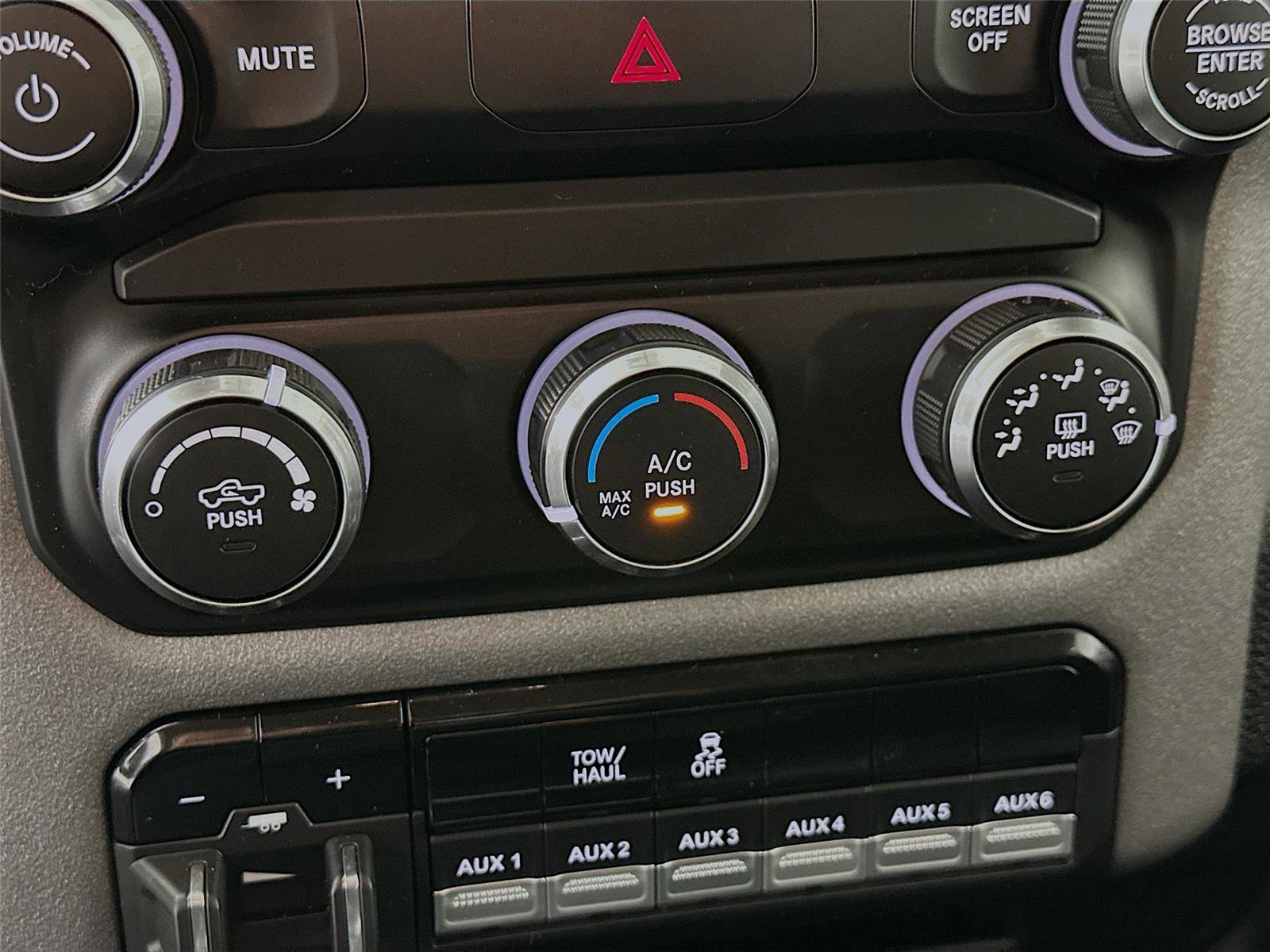 Used 2020 RAM 2500 Tradesman image 9