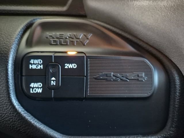 Used 2024 RAM 2500 Big Horn AWD/4WD image 28