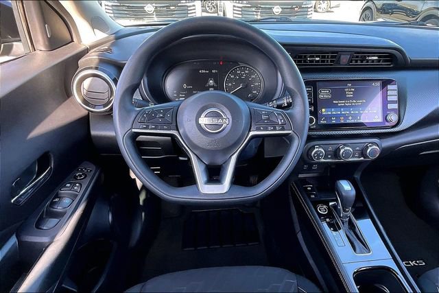 Certified 2024 Nissan Kicks SV image 8