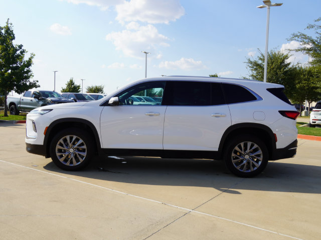 Used 2025 Buick Enclave Preferred FWD image 3