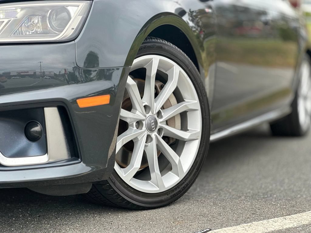 Used 2019 Audi A4 2.0T Premium w/ Convenience Package AWD/4WD image 2