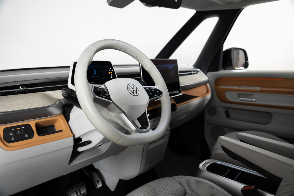 Used 2025 Volkswagen ID. Buzz 1st Edition AWD/4WD image 26