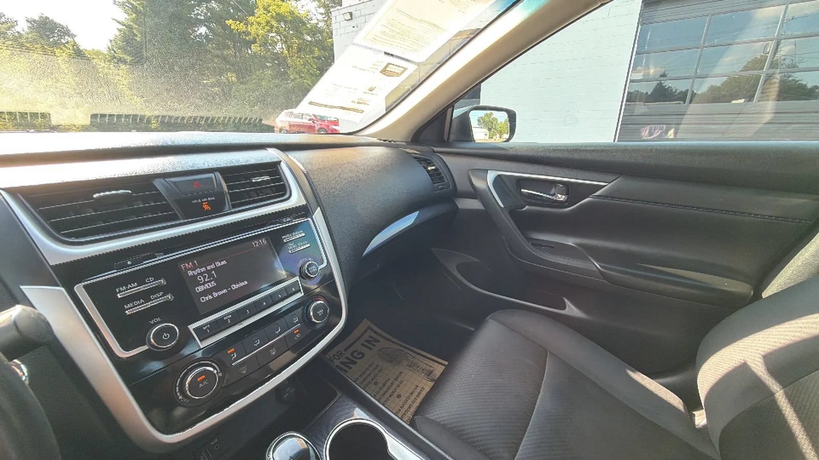 Used 2018 Nissan Altima 2.5 SR FWD image 30