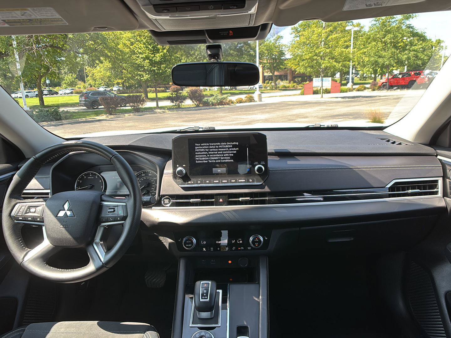 Used 2024 Mitsubishi Outlander SE AWD/4WD image 22