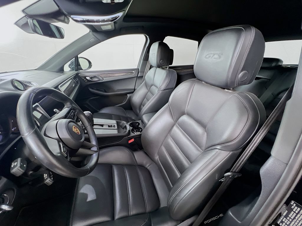 Certified 2023 Porsche Macan GTS AWD/4WD image 5
