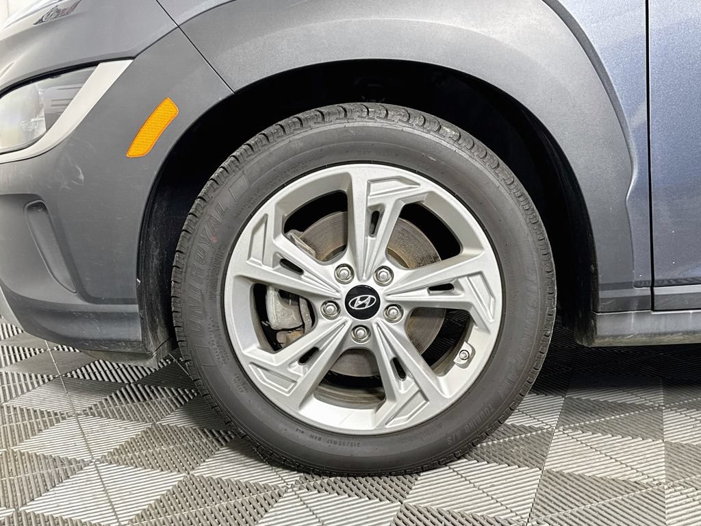 Used 2023 Hyundai Kona SEL w/ Convenience Package AWD/4WD image 30