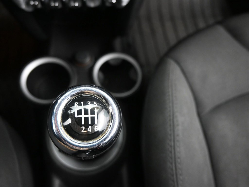 Used 2010 MINI Cooper S image 28