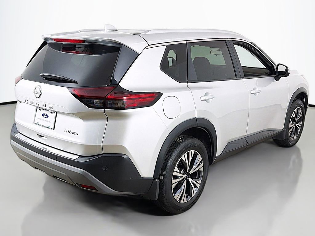 Used 2023 Nissan Rogue SV w/ SV Premium Package image 8