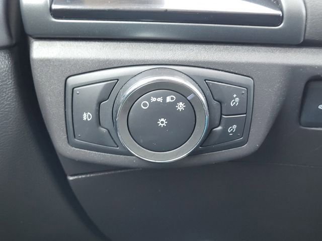 Used 2015 Ford Fusion SE w/ Equipment Group 201A image 21