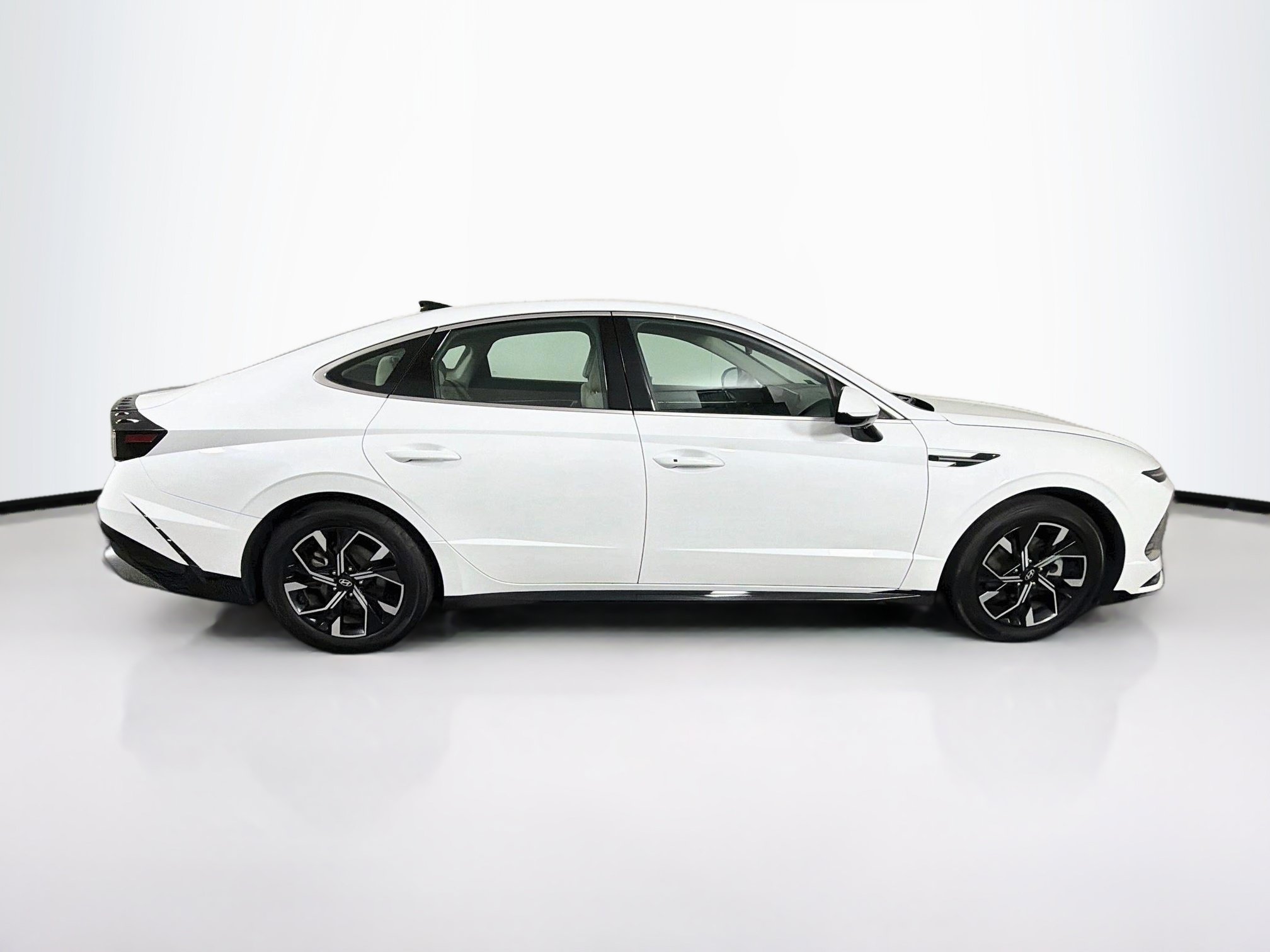 Used 2024 Hyundai Sonata SEL FWD image 10