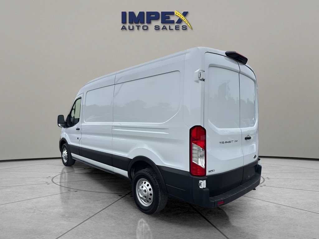 Used 2023 Ford Transit 250 Medium Roof AWD image 3