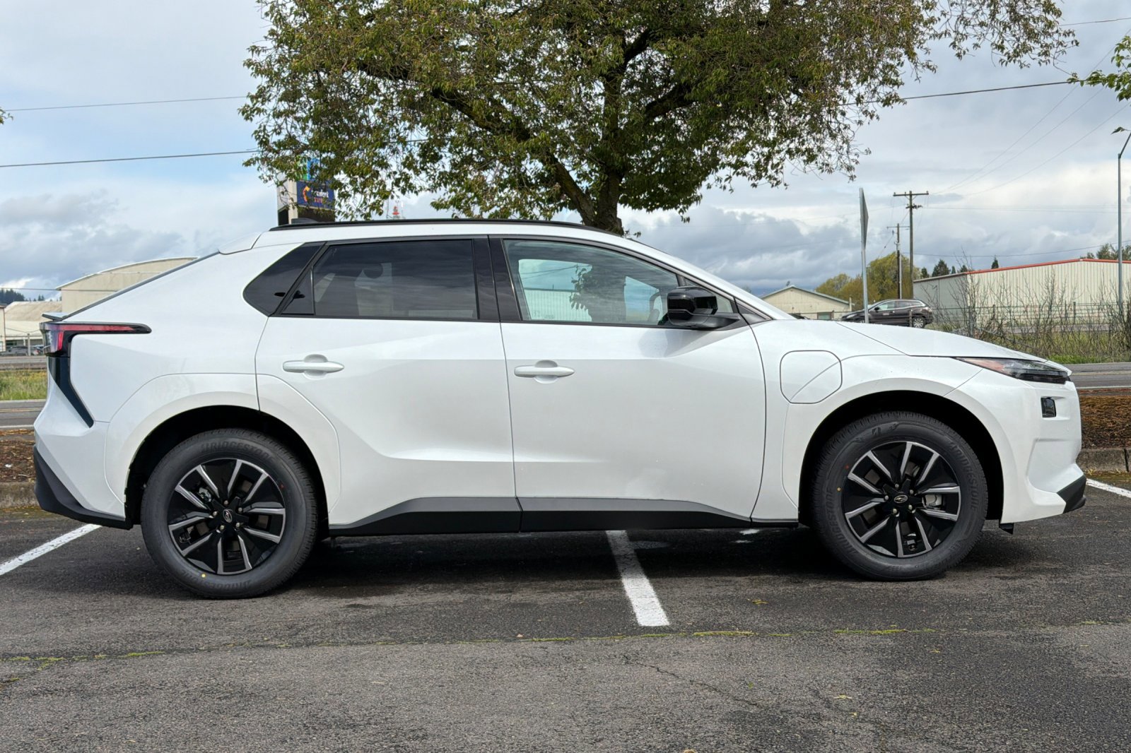 New 2026 Subaru Solterra Premium image 3