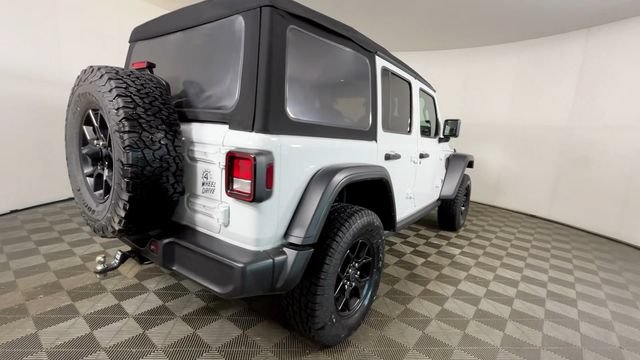 Used 2024 Jeep Wrangler Unlimited AWD/4WD image 5