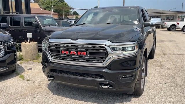 Used 2021 RAM 1500 Limited w/ Body Color Bumper Group image 9