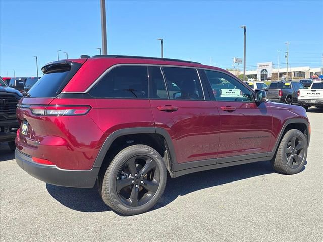 New 2026 Jeep Grand Cherokee Limited image 3
