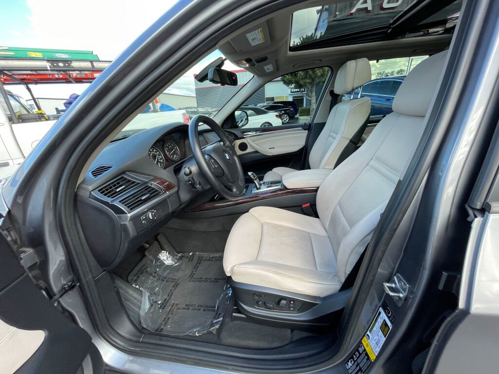 Used 2011 BMW X5 xDrive35i image 17