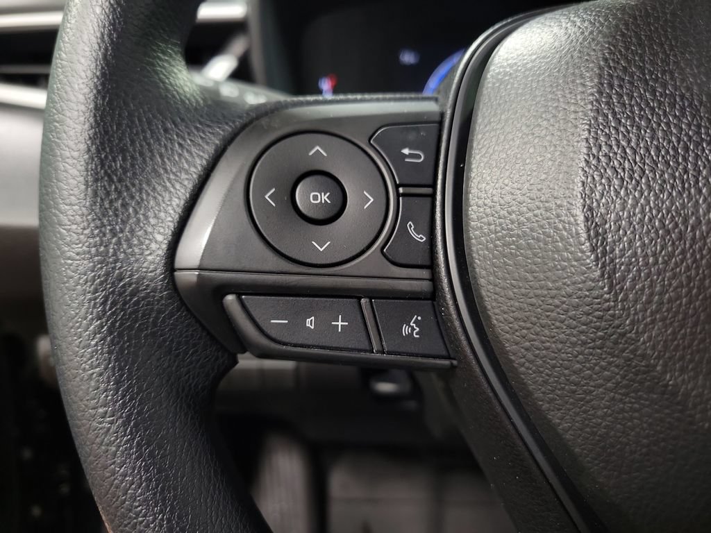 Used 2026 Toyota Corolla LE FWD image 22