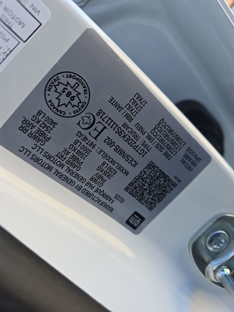 Used 2025 GMC Canyon AT4 w/ AT4X Package image 12