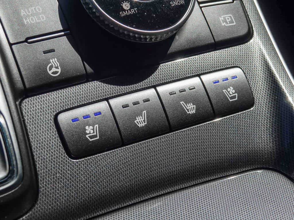 Used 2023 Hyundai Santa Fe Calligraphy image 23