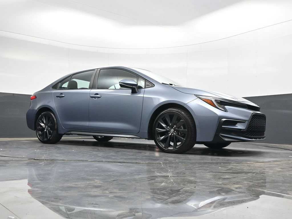 Used 2023 Toyota Corolla SE FWD image 25