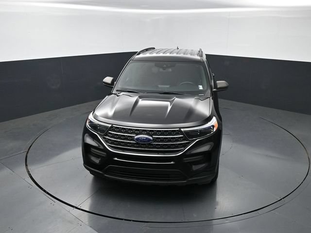 Used 2020 Ford Explorer XLT w/ Comfort Package AWD/4WD image 18