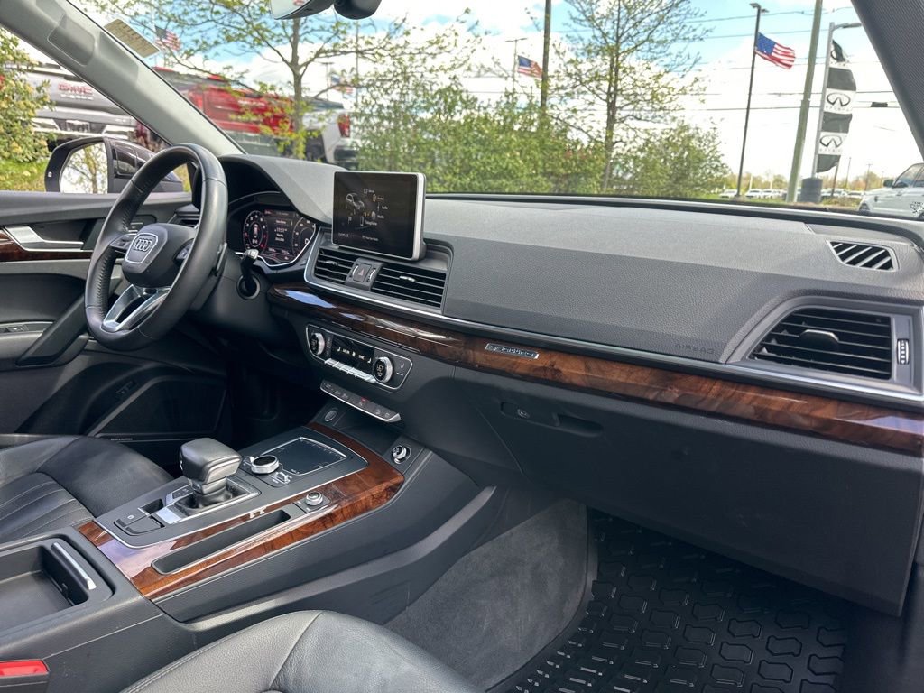 Used 2018 Audi Q5 2.0T Premium Plus AWD/4WD image 24