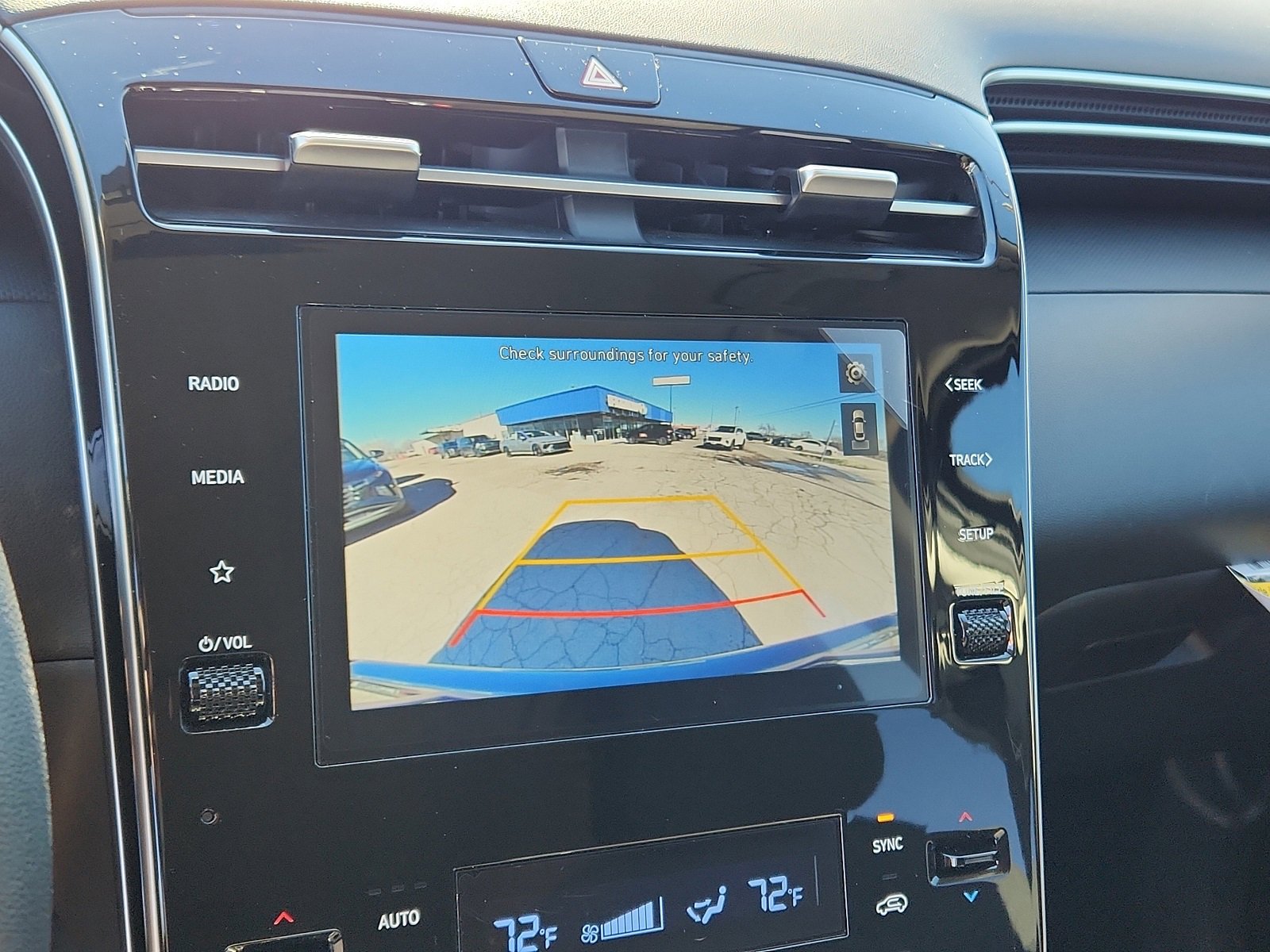 New 2024 Hyundai Tucson SEL image 16