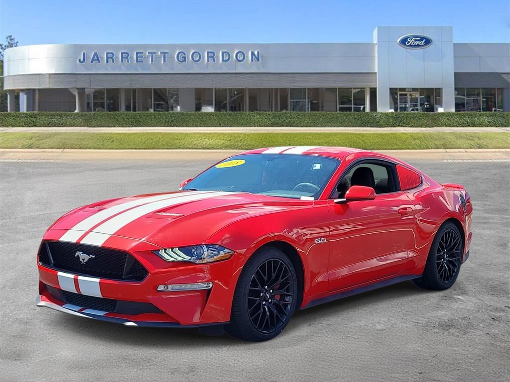 Used 2018 Ford Mustang GT RWD image 2