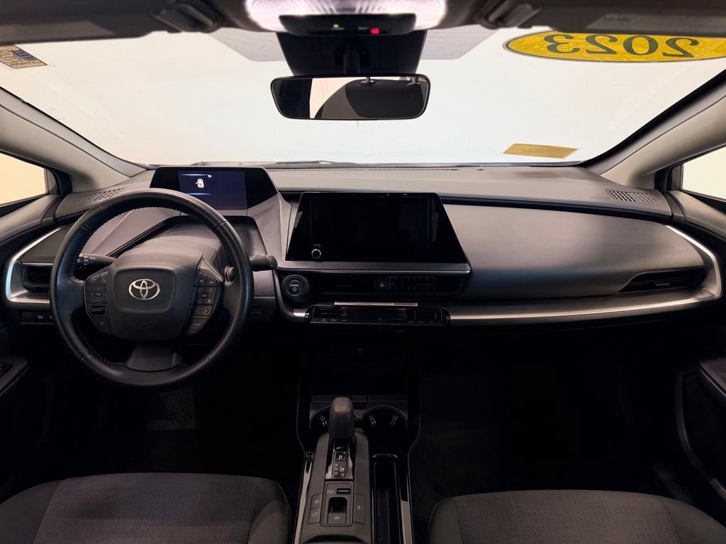 Used 2023 Toyota Prius LE FWD image 13