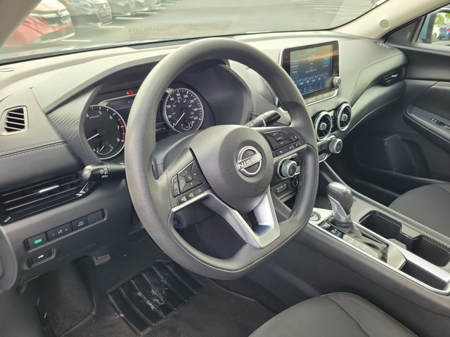 Certified 2025 Nissan Sentra SV FWD image 17