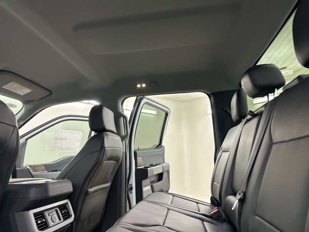 New 2026 Ford F350 Lariat image 27