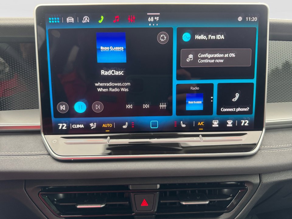 New 2026 Volkswagen Tiguan SE AWD/4WD image 17