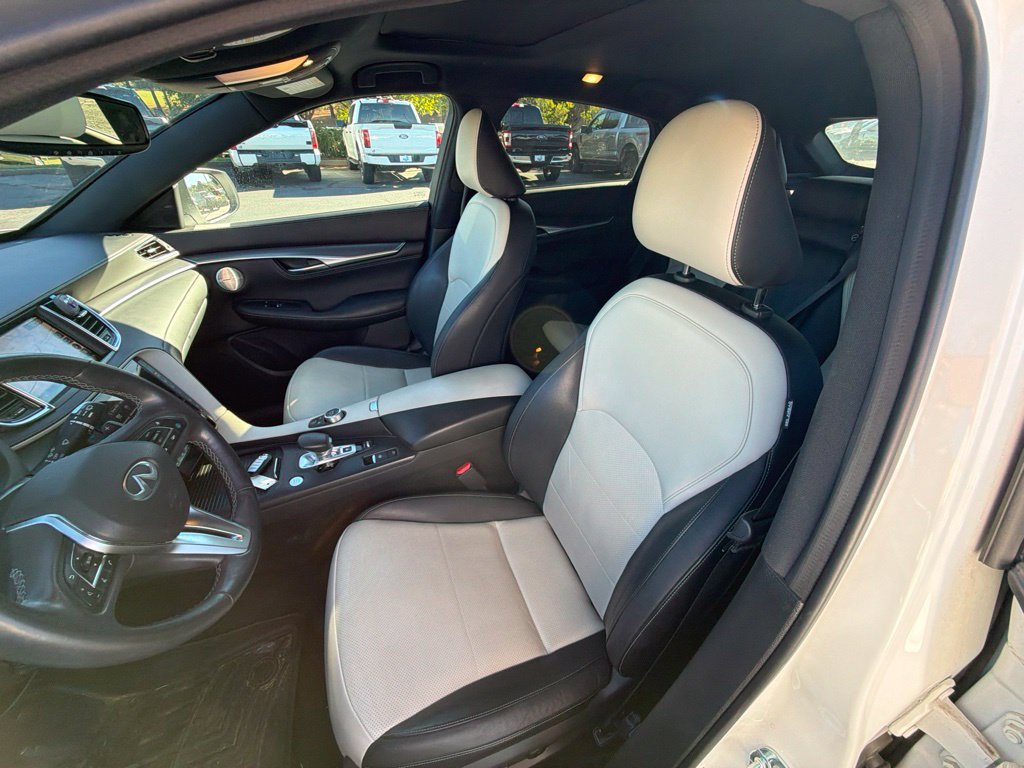 Used 2023 INFINITI QX55 Essential AWD/4WD image 12